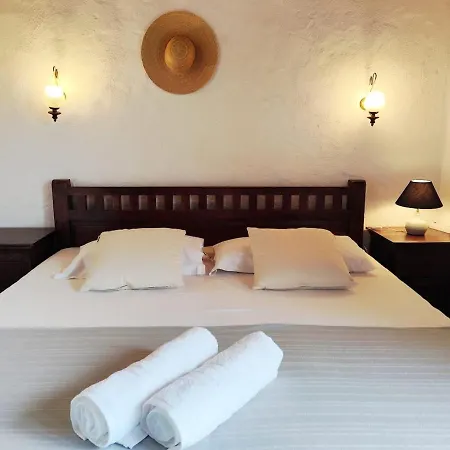 Casa Chery, 8 Guests, Sea View In Vardiola Zonza
