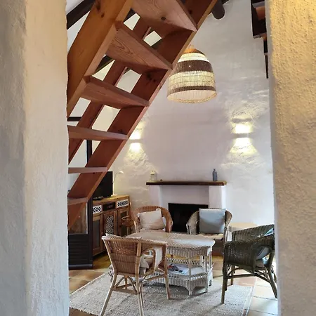 Casa Chery, 8 Guests, Sea View In Vardiola Apartment Zonza