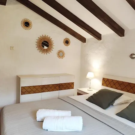 Casa Chery, 8 Guests, Sea View In Vardiola Apartment *